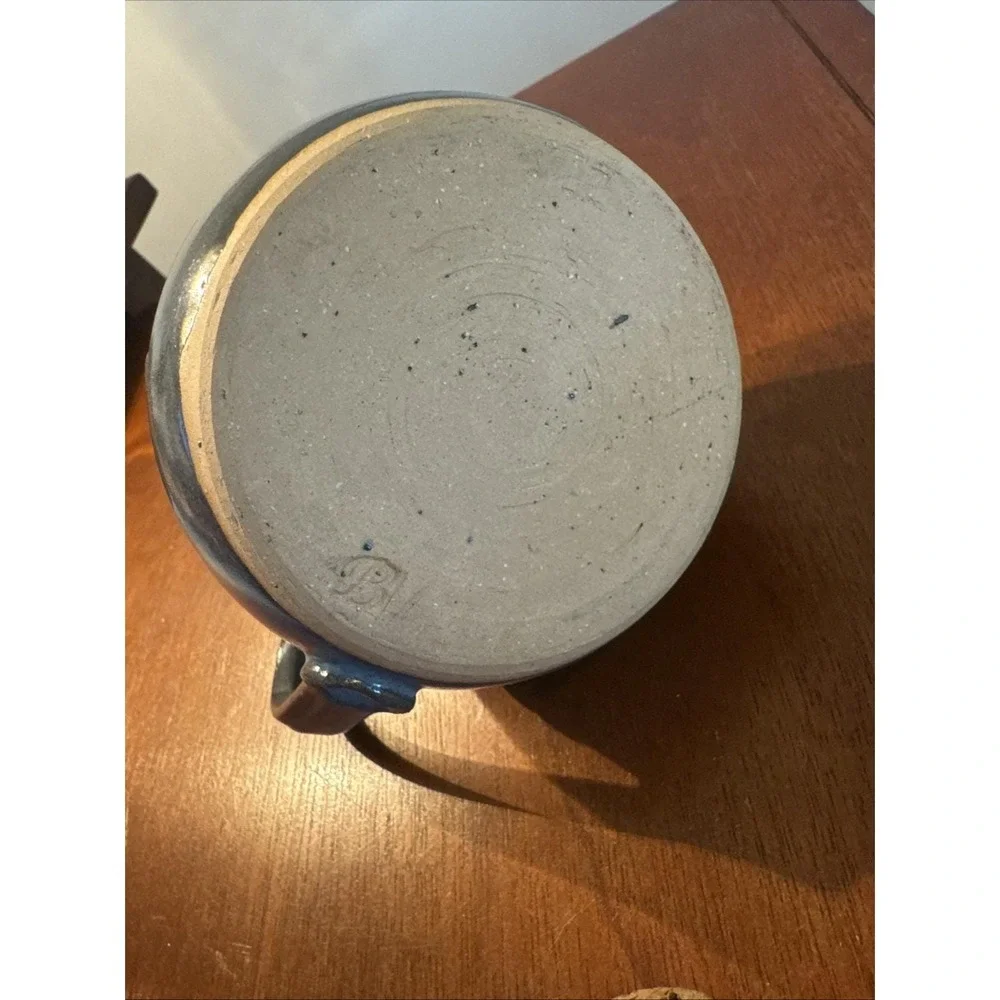 VTG small Studio Pottery jug with cork stopper semi-matte blue Stamped B‎